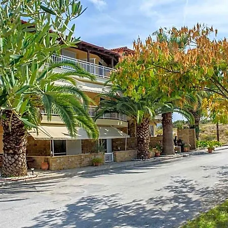 Erifili At Sarti & Hotel